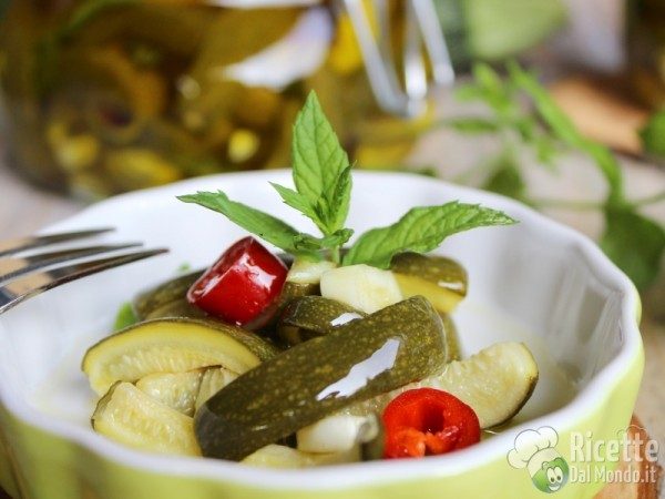 Zucchine sott'olio Nonna Edda